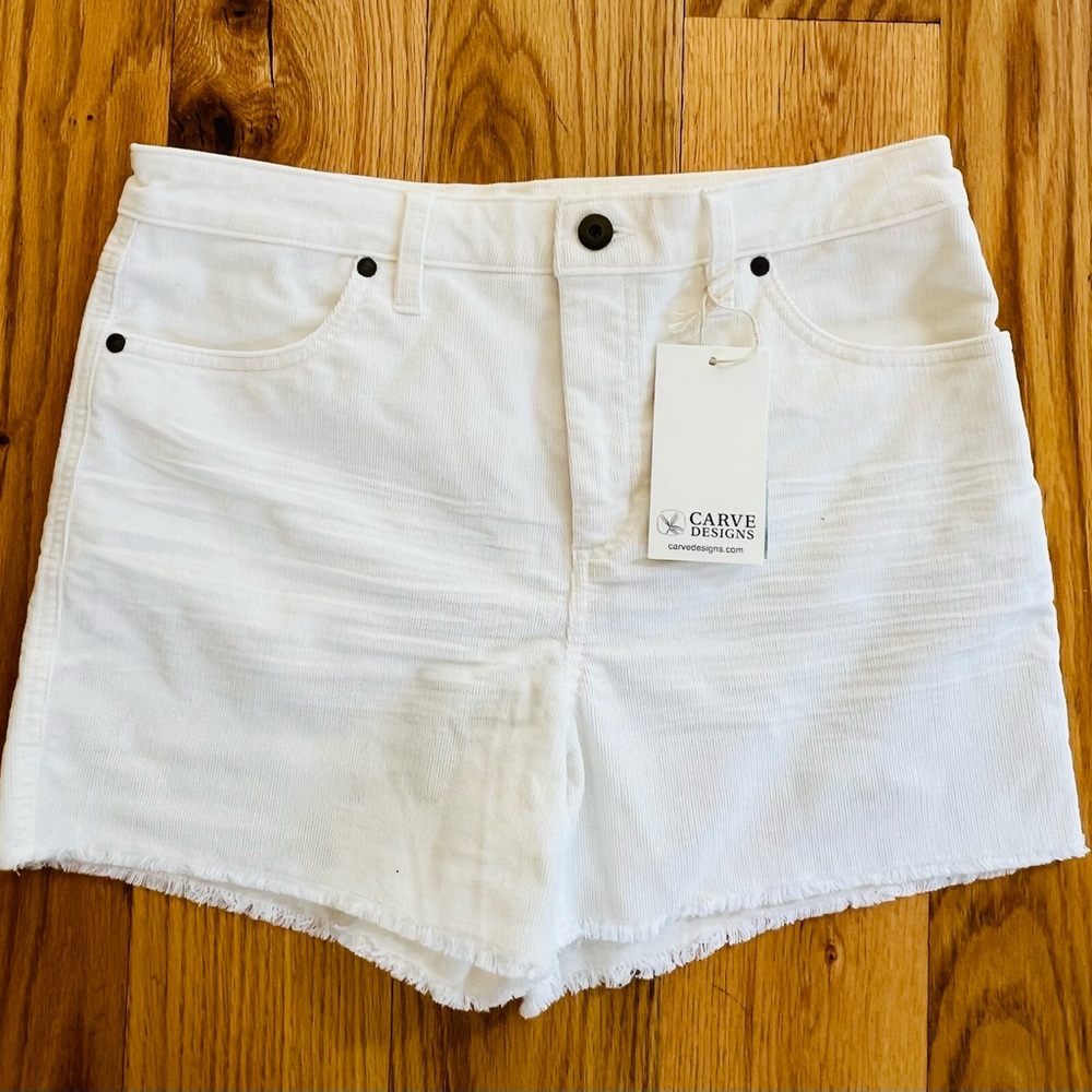 Carve Design Oahu Short Hi Rise 4” Cloud White,  Size 8, NWT!